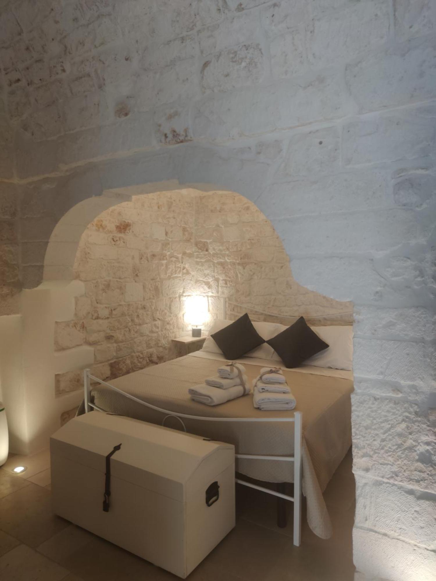 I Due Cuori Villa Остуни Екстериор снимка